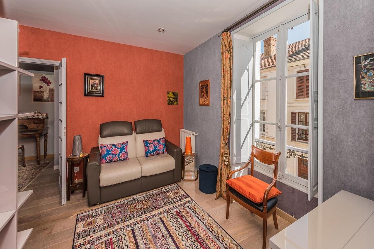 مُلا Chambres D'Hotes La Closerie Des Trois Marottes المظهر الخارجي الصورة