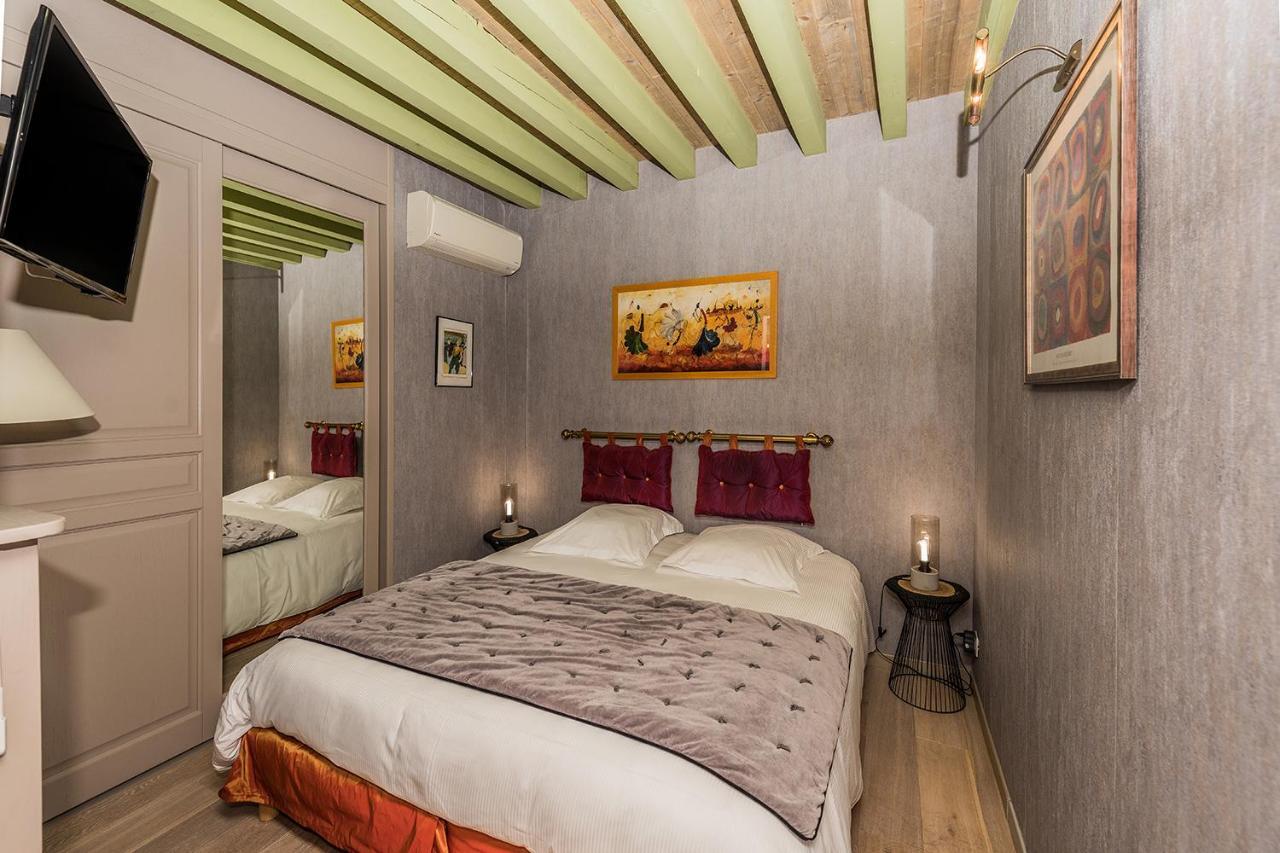 مُلا Chambres D'Hotes La Closerie Des Trois Marottes المظهر الخارجي الصورة
